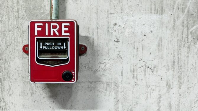 Monitored-fire-alarm-system